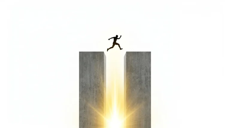 silueta de una persona saltando entre dos pilares de concreto macizo